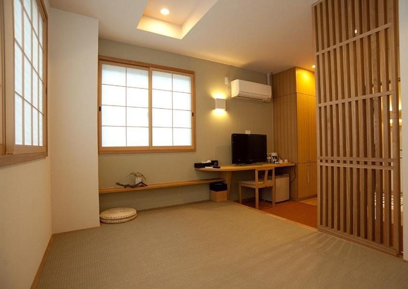 Mizuhasou Hotell Hatsukaichi Rom bilde